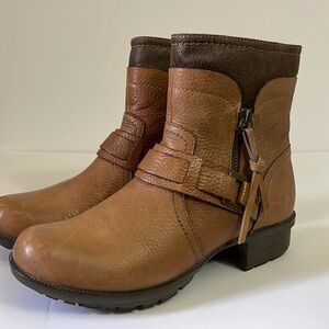 Clarks Ankle Boots Womens 6 M Leather Biker Boho Brown Tan Zipper